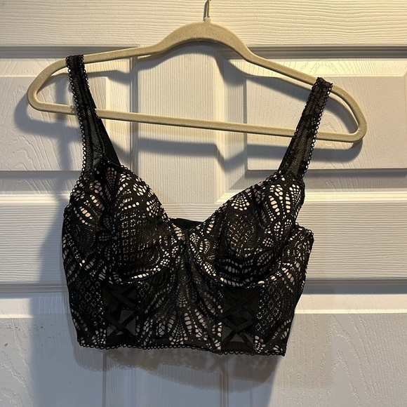Victoria’s Secret Dream Angels Balconet Lace Corset Top 34D - Picture 2 of 9